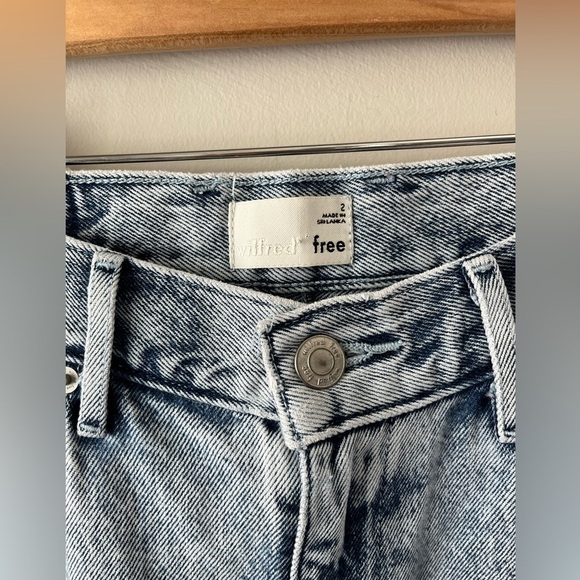 ARITZIA Wilfred Free Vintage 90’s Wash Denim Straight Jeans Women’s Size 2 - Picture 4 of 7